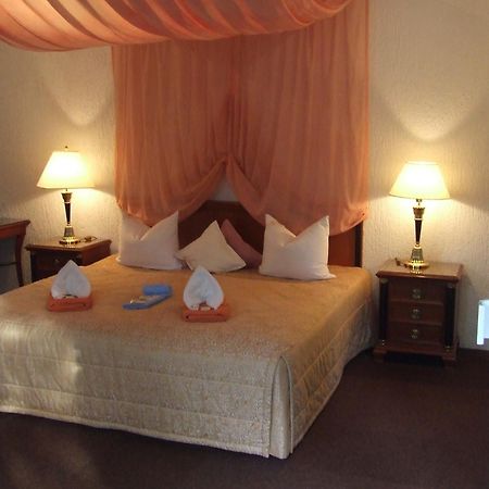 Hotel-Restaurant Orsoyer Hof راينبرغ المظهر الخارجي الصورة